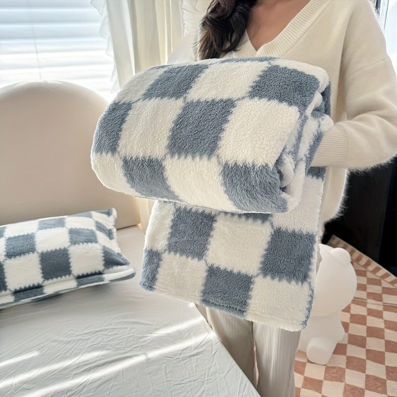 Novira Throw – Soft Flannel Texture with Checked Design