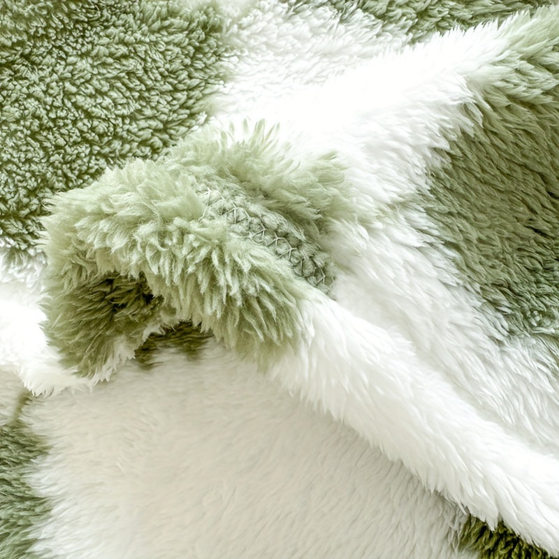 Novira Throw – Soft Flannel Texture with Checked Design