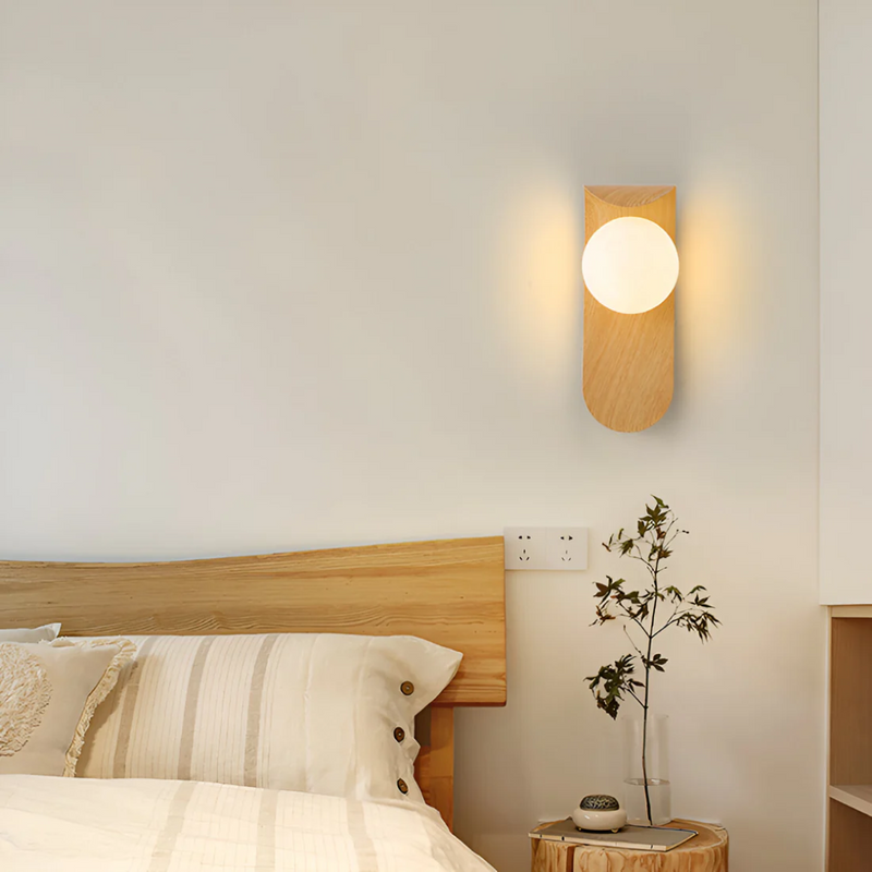 Averon Wall Lamp – Scandinavian Wood Design with Warm LED