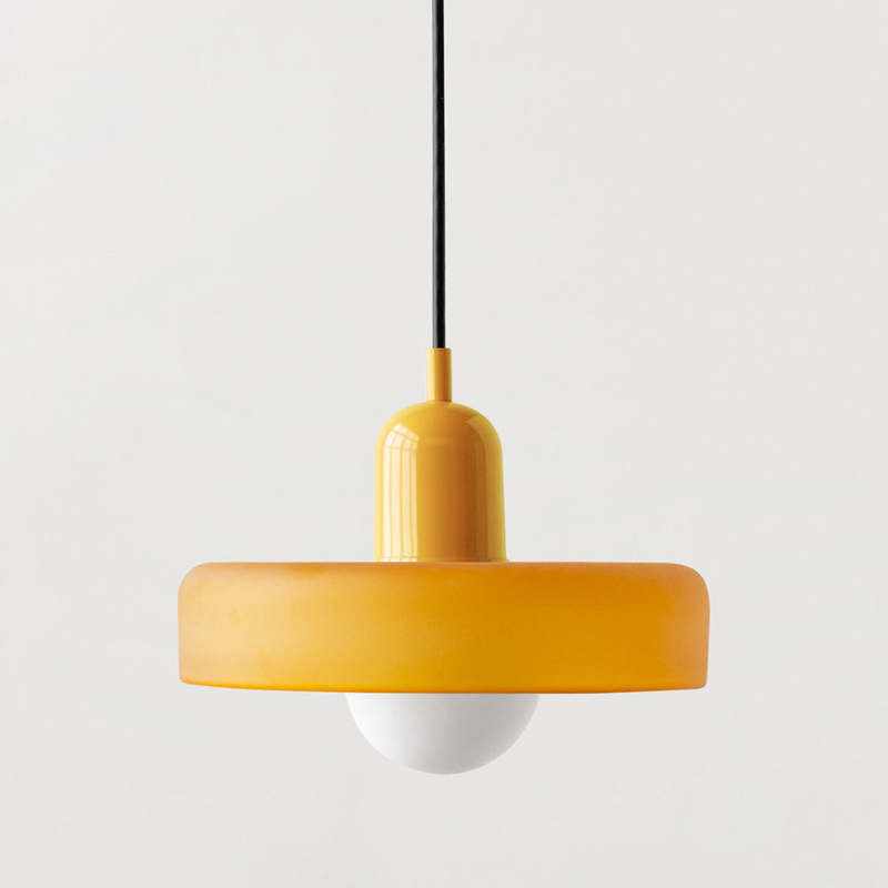 ColorLoop Pendant – Artistic Bauhaus Pendant Light with Warm Light