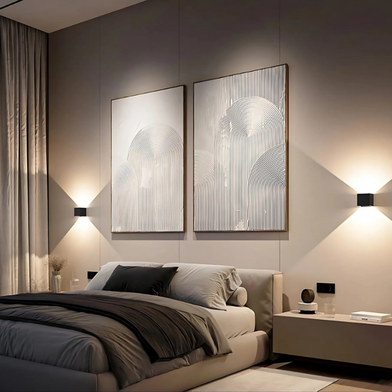 Lunavera Wall Lamp – Wireless LED Lighting with Remote Control