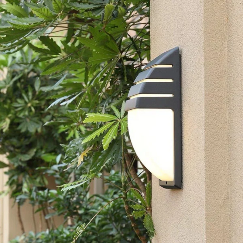 Veyron Outdoor Wall Light – LED with Motion Sensor