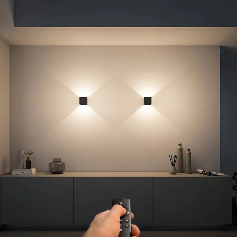 Lunavera Wall Lamp – Wireless LED Lighting with Remote Control