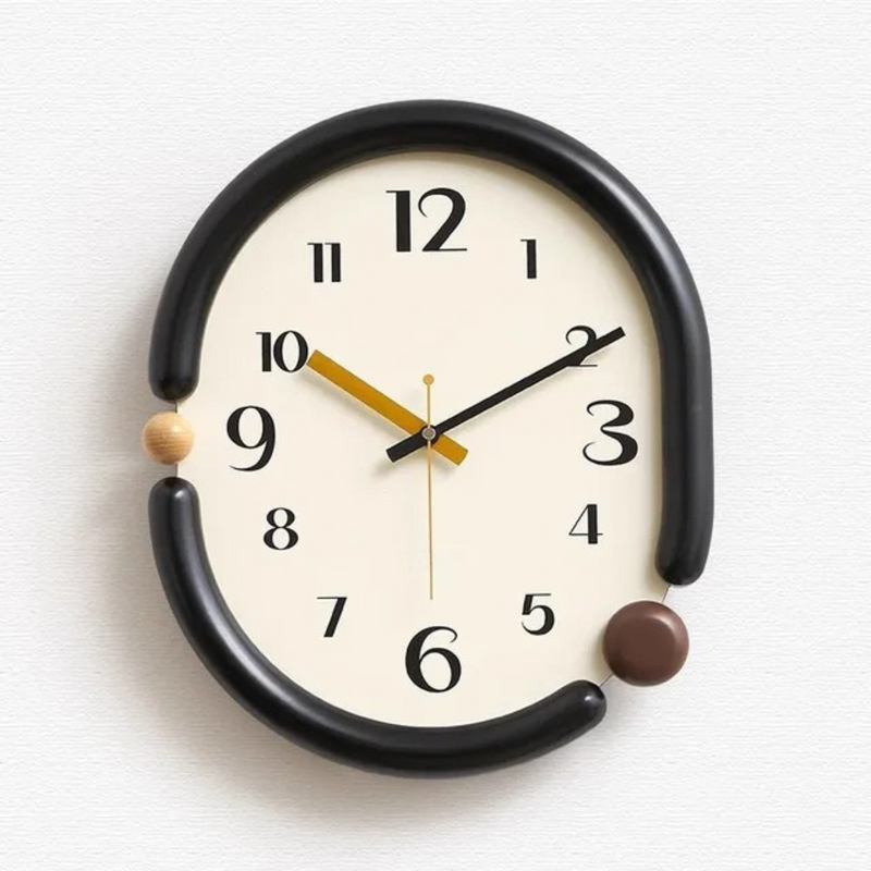 Selvara Wall Clock – Modern Design with Silent Quartz Movement