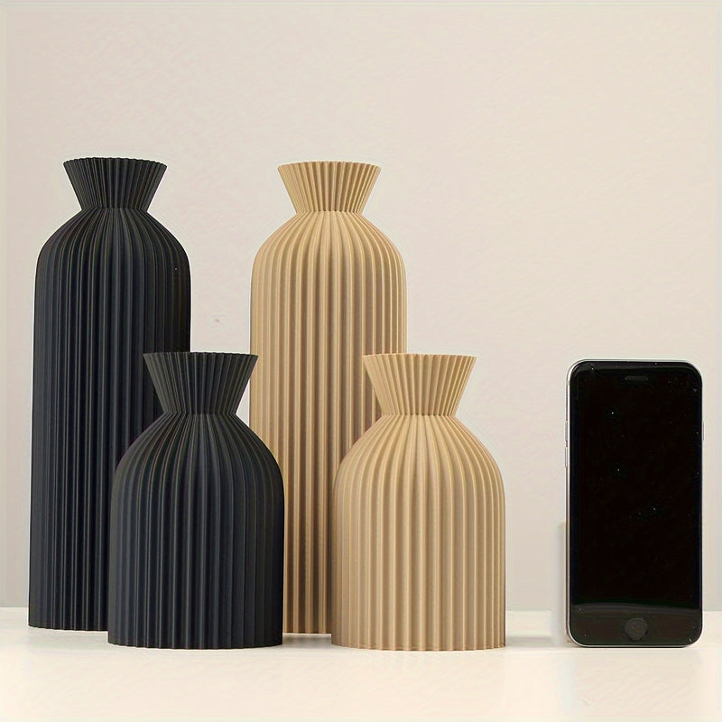 Orvessa Vase – Cylinder Shape with Boho Style