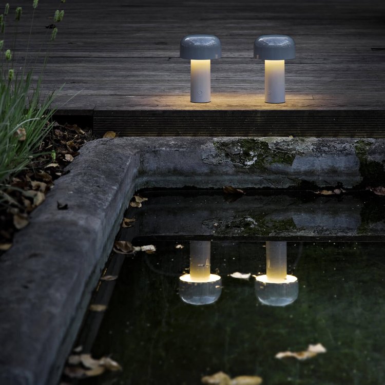 Miresta Table Lamp – Wireless LED with Touch Control