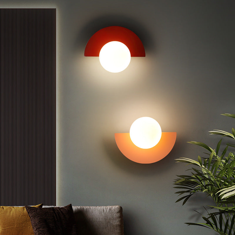 Elvaria Wall Lamp – Semi-Circular Design with Metal Frame
