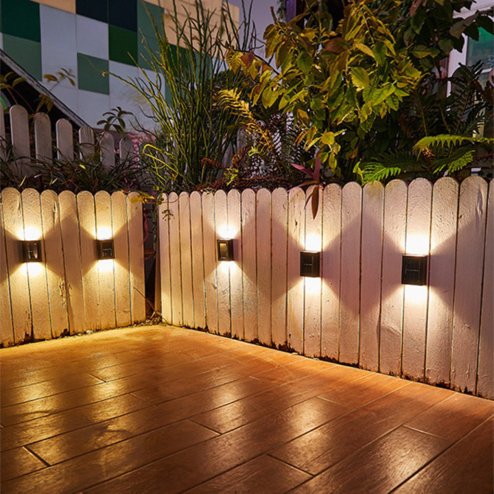 Solvane Solar LED Outdoor Lamp – Modern Design with Automatic Sensor