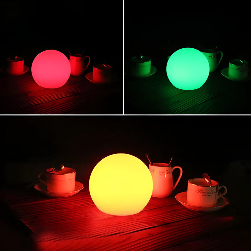 Zelviora Table Lamp – LED Globe with Dynamic Colour Change
