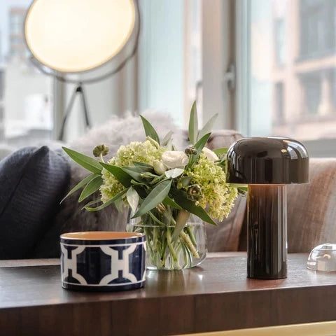 Miresta Table Lamp – Wireless LED with Touch Control