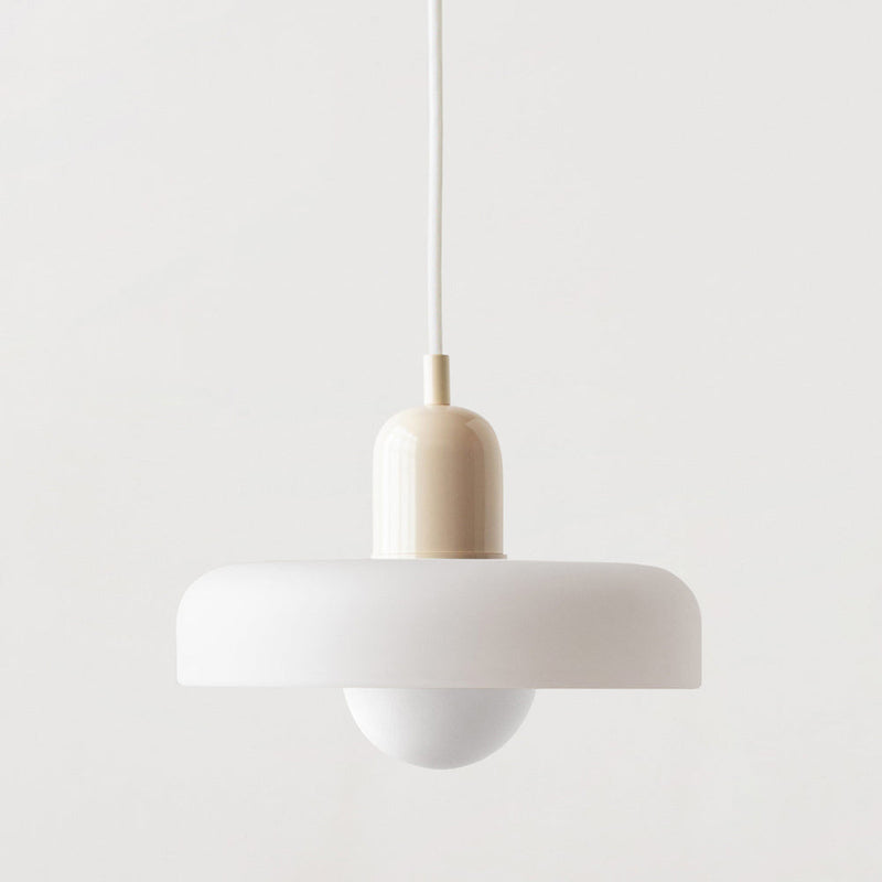ColorLoop Pendant – Artistic Bauhaus Pendant Light with Warm Light