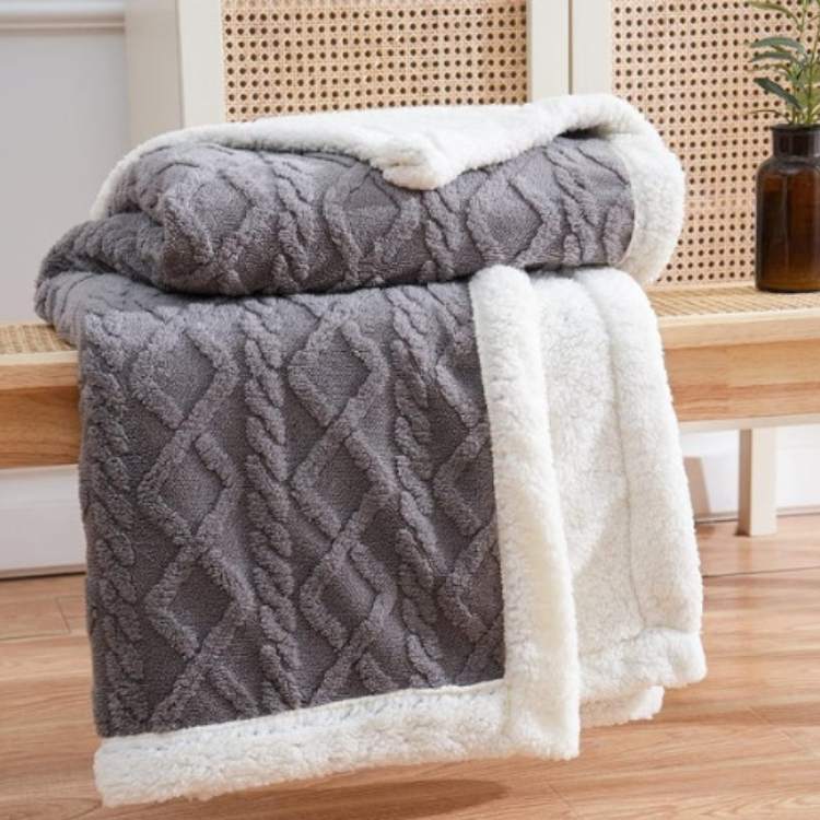 Norevane Weighted Blanket – Knitted Cable Pattern with Soft Texture