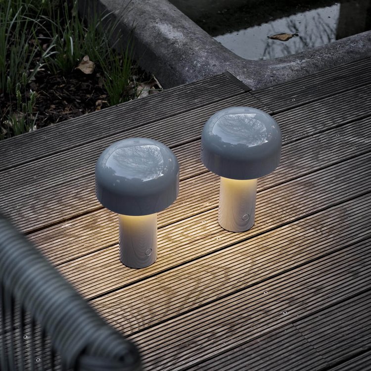 Miresta Table Lamp – Wireless LED with Touch Control