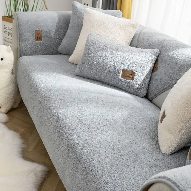 Velmoro Sofa Cover – Sherpa Fleece with Non-Slip Bottom